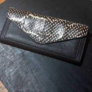 COACH WALLET NWOT